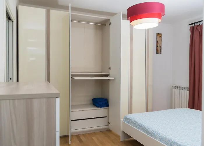 Trilocale Moderno- Sud- Aeroporti E Campus Apartamento Roma