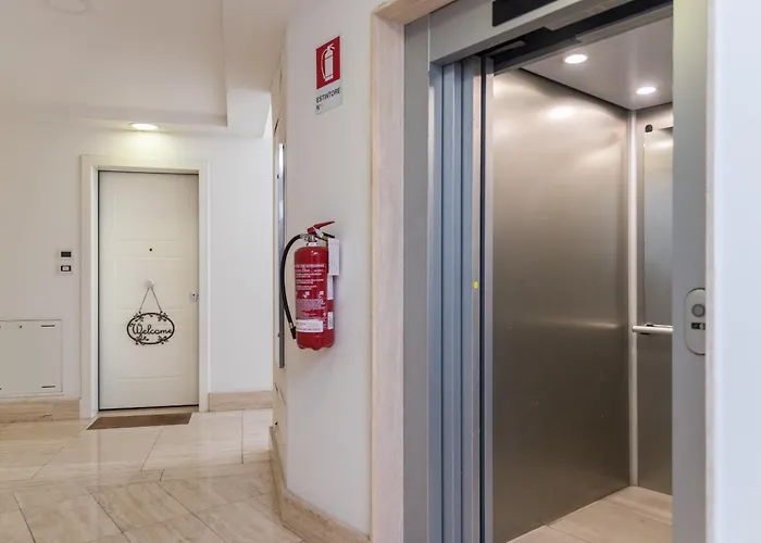 Trilocale Moderno- Sud- Aeroporti E Campus Apartamento *
