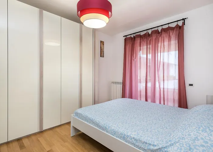 Trilocale Moderno- Sud- Aeroporti E Campus Apartamento